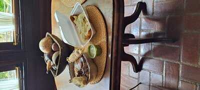 Chicharronera Los Pinos