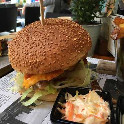 De Kompaan Bier & Burgers