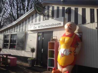 Wilhelminaboom Eetcafe