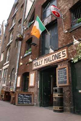 Molly Malone's Irish Pub