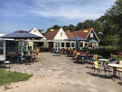 Laaksum Terras Overwijk.