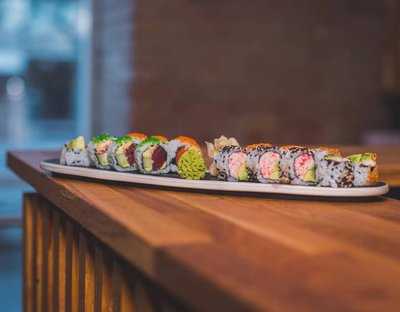 Kamii Sushi & Asian Concept