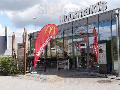 Mcdonald's Restaurant