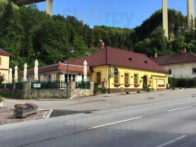 Gasthaus & Fleischerei Haselbacher