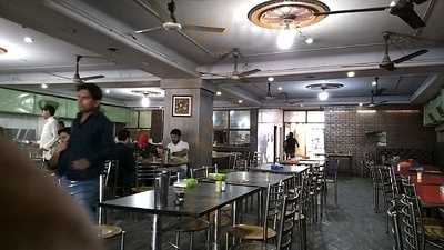 Ahuja Vaishno Bhojanalaya