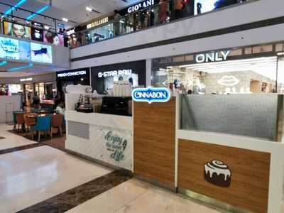 Cinnabon