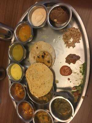 Rajdhani Thali