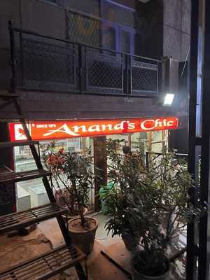 Anand's Chic