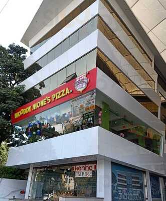 Wooddy Jhone's Pizza