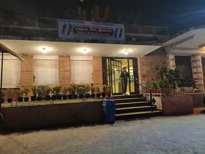 Jaipur Hot Breads