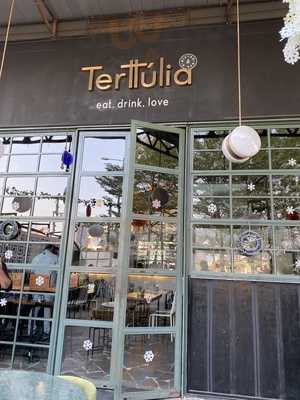 Terttulia Bistro & Bar