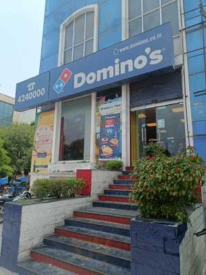 Domino's Pizza