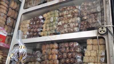 Mansoor Bakery