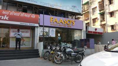 Faasos