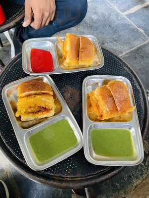 Shreeji Krupa Bombay Vadapav