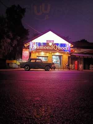 Cafe Diamond Queen