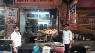 Shri Shyam Chaat Bhandar