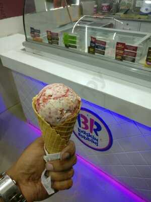 Baskin-robbins