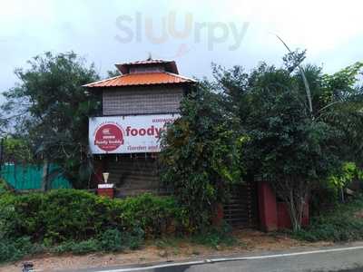 Godwin's Foody Buddy Garden And Family Restaurant