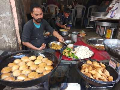 Chaya Chat Bhandar