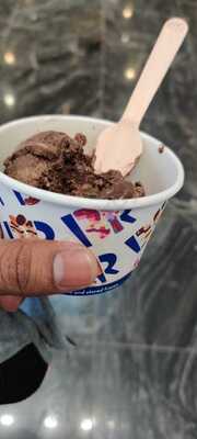 Baskin-robbins