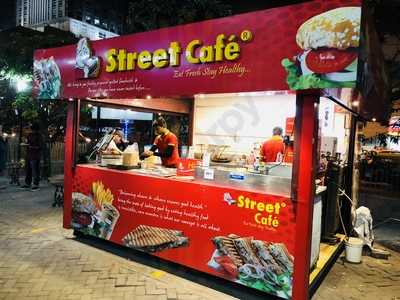 Street Cafe