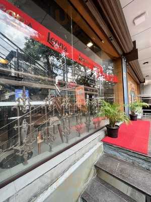 Leon Grill