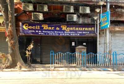 Cecil Bar & Restaurant