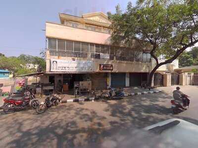 Balaji Fast Food Tiffin Centre