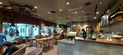 Starbucks Cafe