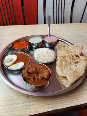 Hotel Kokan Kolhapuri Nadkhula Restaurant