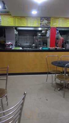 Hotel Foods Spot Restaurant