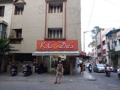 K C Das Sweets