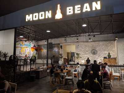 Moon Beam Cafe