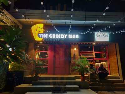 The Greedy Man Pizzeria & Dessert Bar