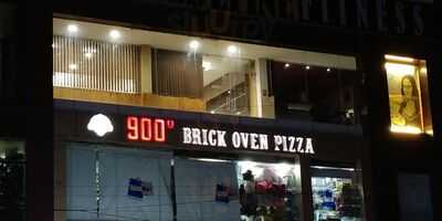 900 Degree Brick Oven Pizza