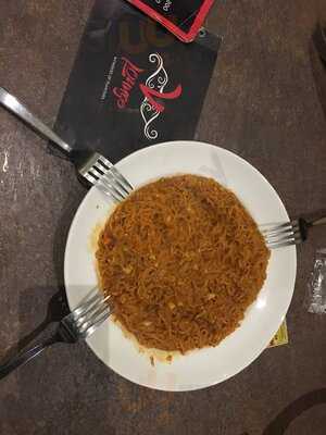 V Lounge Cafe & Restaurant