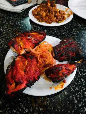 Hotel Food Zone Restaurant