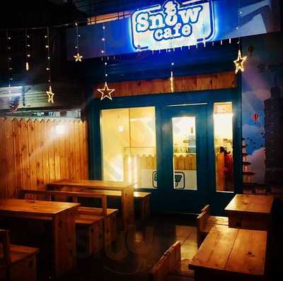 Snow Cafe