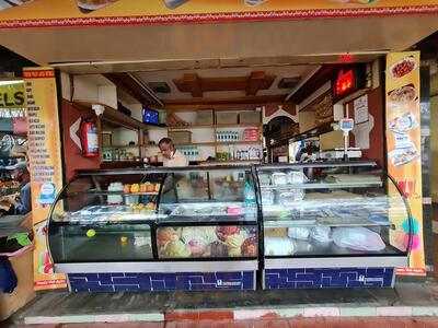 Lakshmi Sweets & Chaats