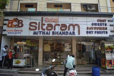 Balaji Sitaram Mithai Bhandar