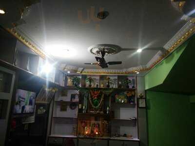 Hotel Chicken Park Restaurant