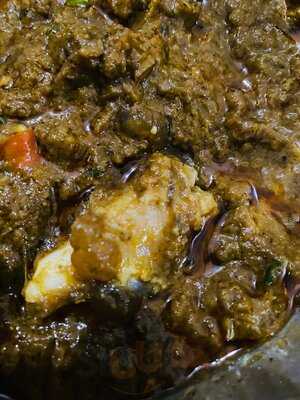 Hotel Sinhgad Fountain Restaurant