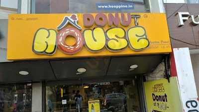 Donut House