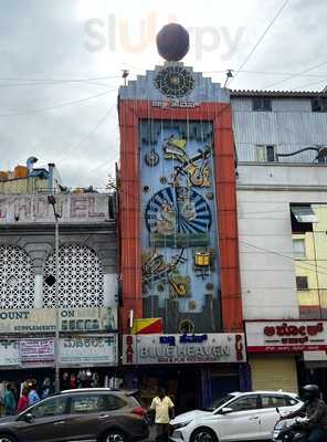 Blue Heaven Bar and Restaurant