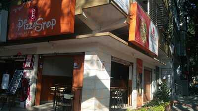 Pizza Stop