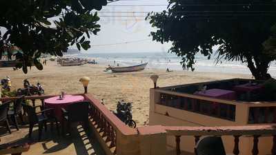 Restaurant Rice Bowl At Arambol Beach