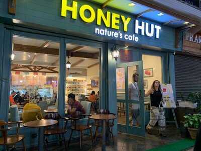 Honey Hut Cafe - Lakshman Jhula Rishikesh