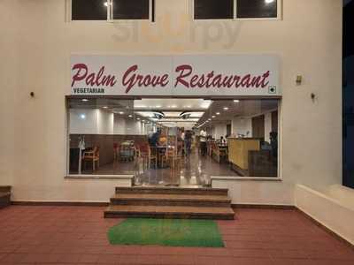 Palm Grove Restaurant, Hotel Bms