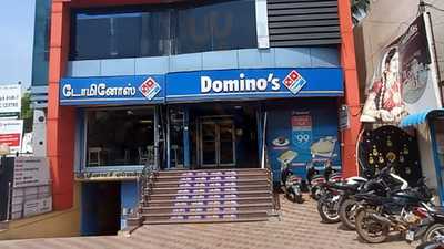 Dominos